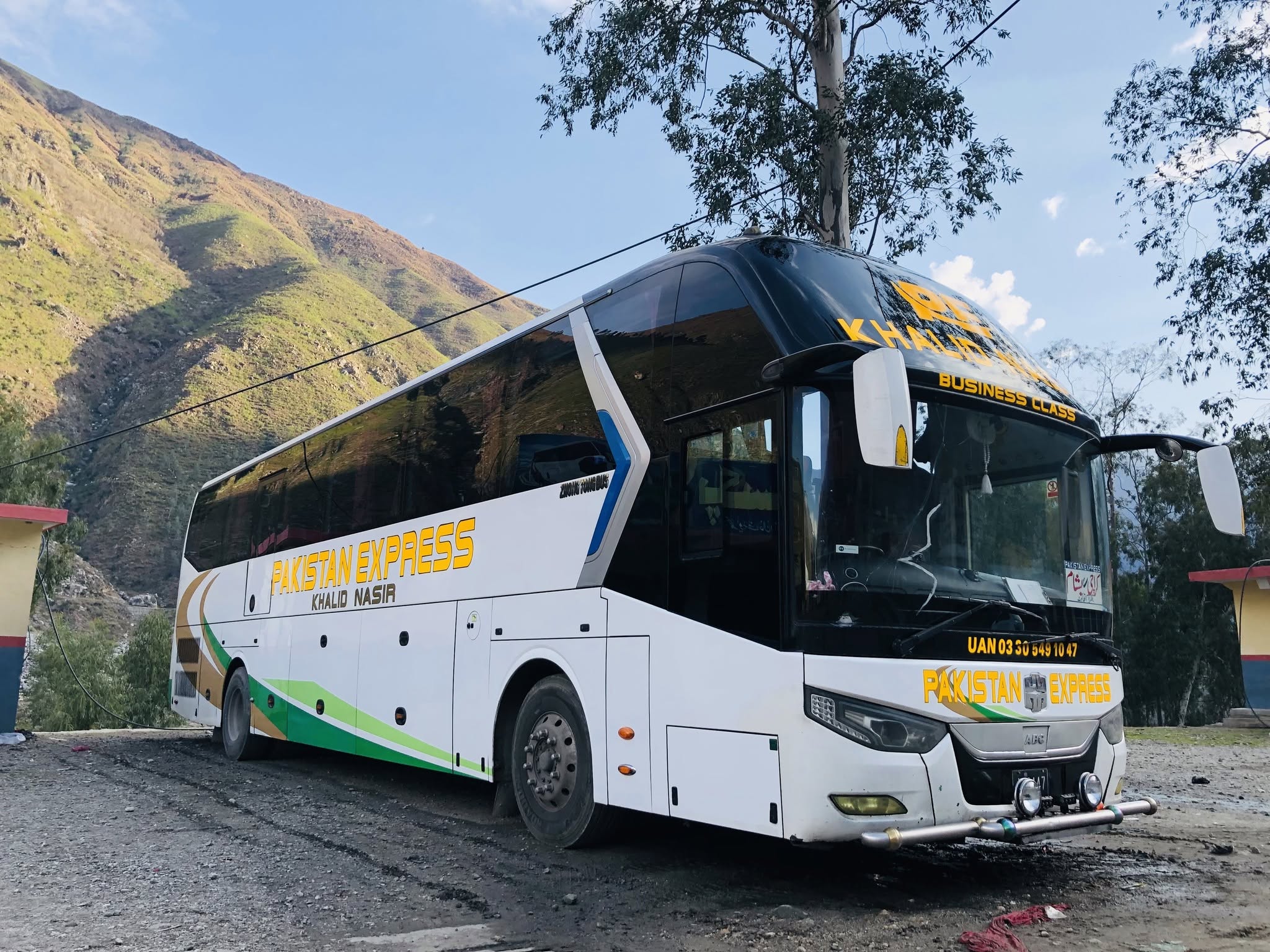 Dir to Lahore bus